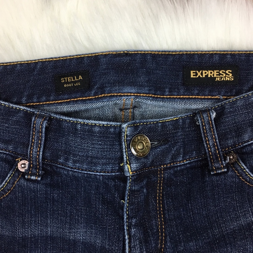 EXPRESS Stella Boot Cut Raw Hem Crop Jeans Sz 6 - Picture 4 of 8